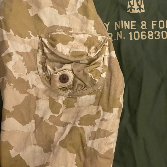 Rocawear Green and Camouflage Bomber Jacket - Picture 11 of 13